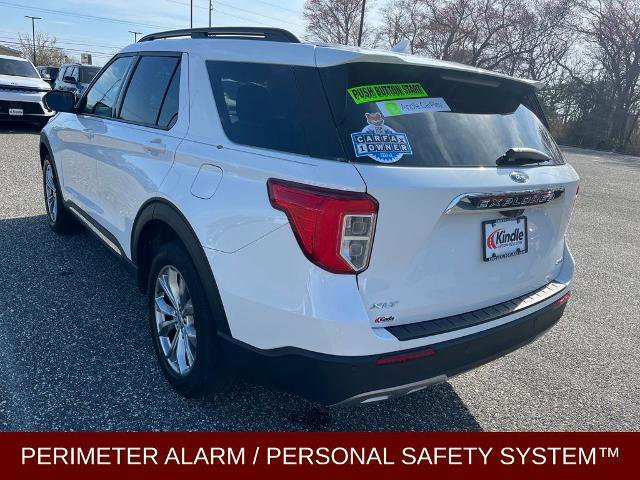 Certified 2022 Ford Explorer XLT w/ Equipment Group 202A image 2