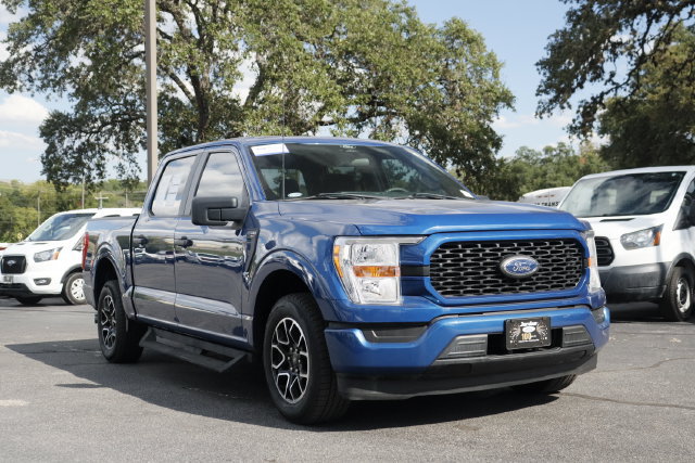 Certified 2022 Ford F150 XL w/ STX Appearance Package RWD image 7