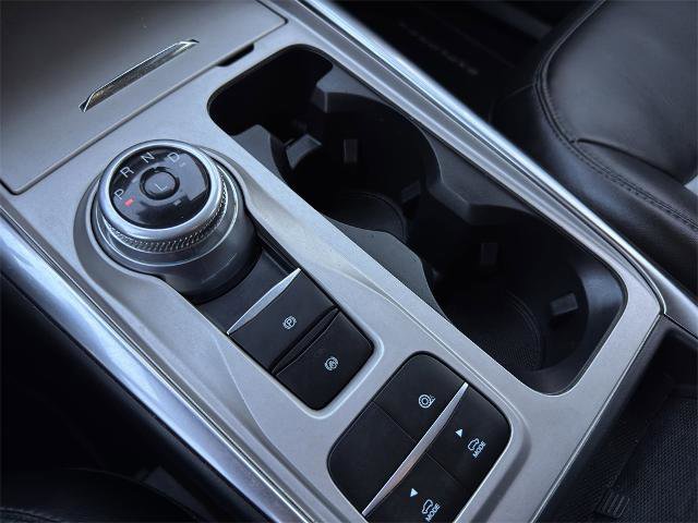 Certified 2022 Ford Explorer XLT w/ Equipment Group 202A image 26