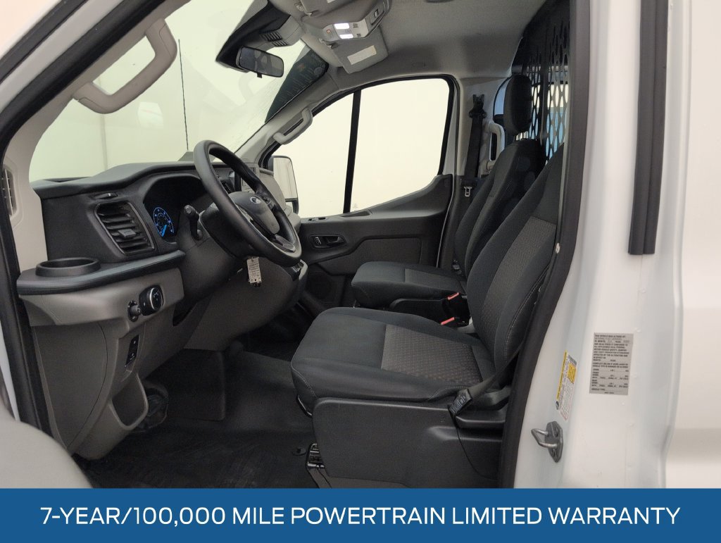Certified 2025 Ford Transit 250 Low Roof w/ Exterior Upgrade Package RWD image 4