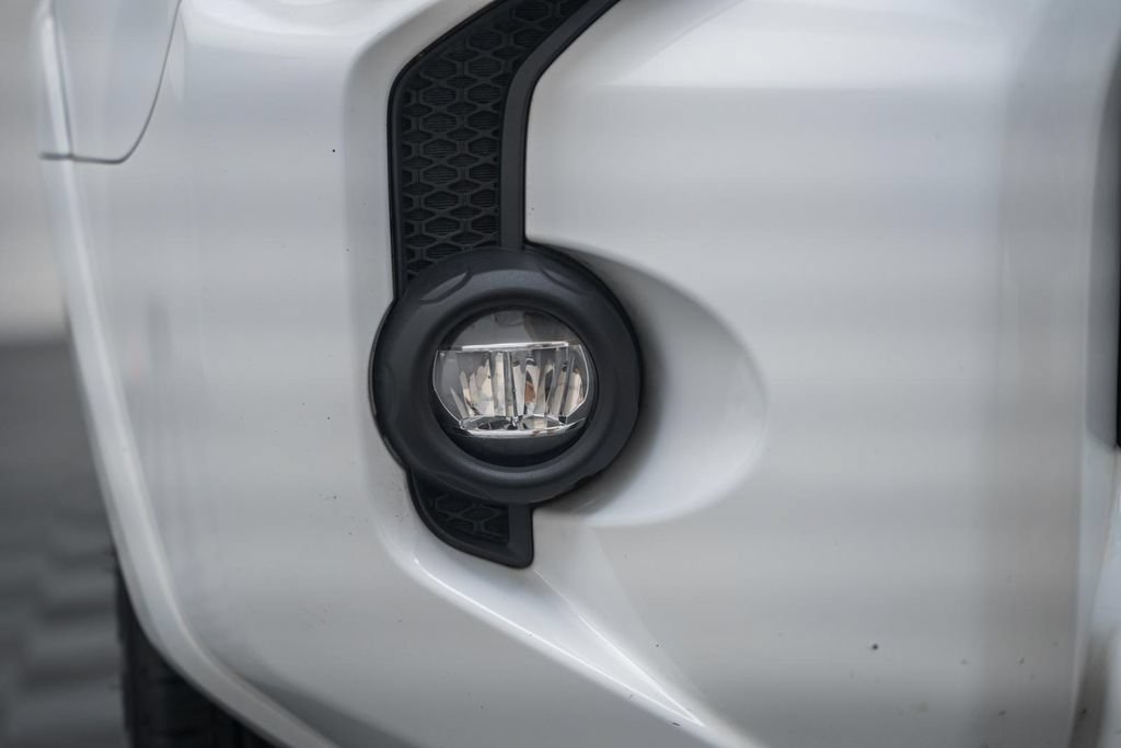 Used 2023 Toyota 4Runner SR5 Premium w/ Moonroof Package RWD image 13