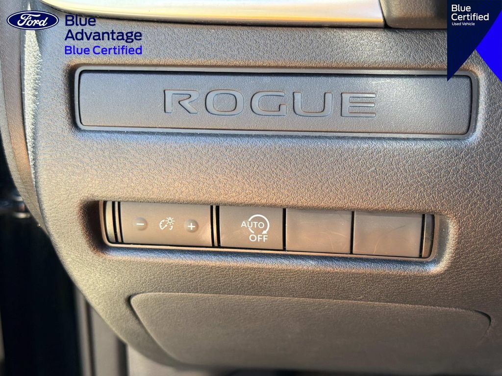 Used 2024 Nissan Rogue S FWD image 30