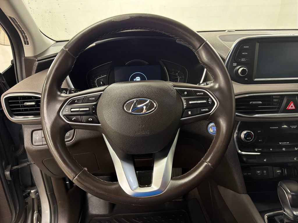 Used 2019 Hyundai Santa Fe SEL FWD image 18