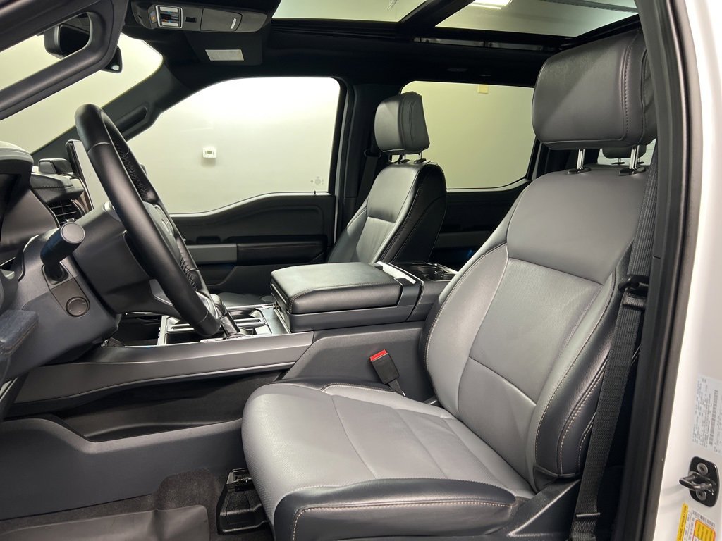 Certified 2025 Ford F150 Lightning Lariat image 25