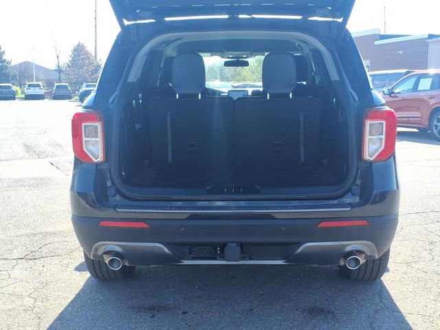 Certified 2022 Ford Explorer XLT w/ Equipment Group 202A AWD/4WD image 10