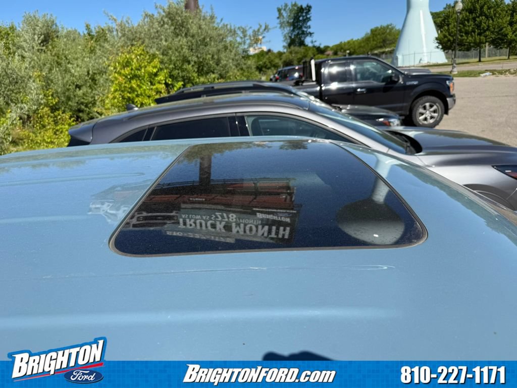 Certified 2022 Ford Maverick XLT w/ Equipment Group 300A Standard AWD/4WD image 9