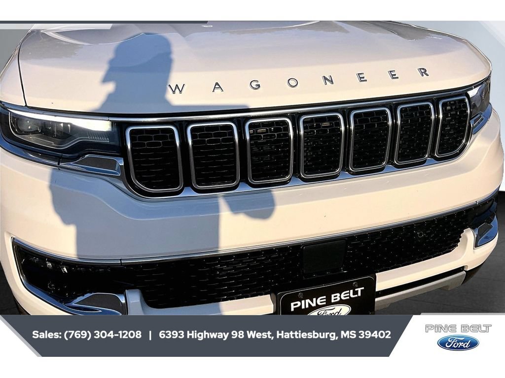 Used 2024 Jeep Wagoneer Series II w/ Flexible Seating Group AWD/4WD image 22