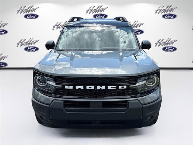 Certified 2025 Ford Bronco Sport Outer Banks w/ Outer Banks Tech Package+ AWD/4WD image 2