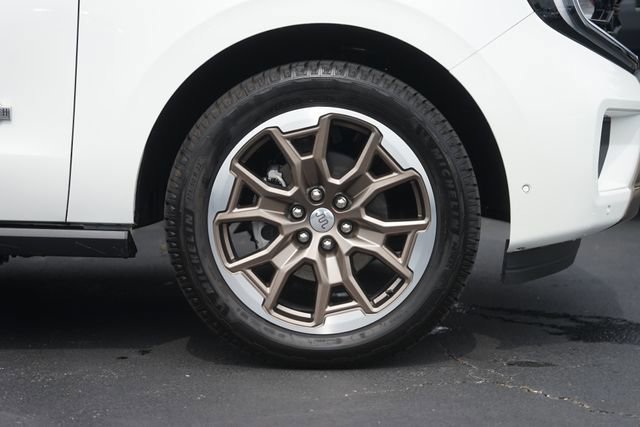 Certified 2025 Ford Expedition King Ranch AWD/4WD image 4
