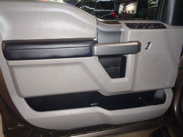 Certified 2017 Ford F250 XLT w/ XLT Premium Package AWD/4WD image 9