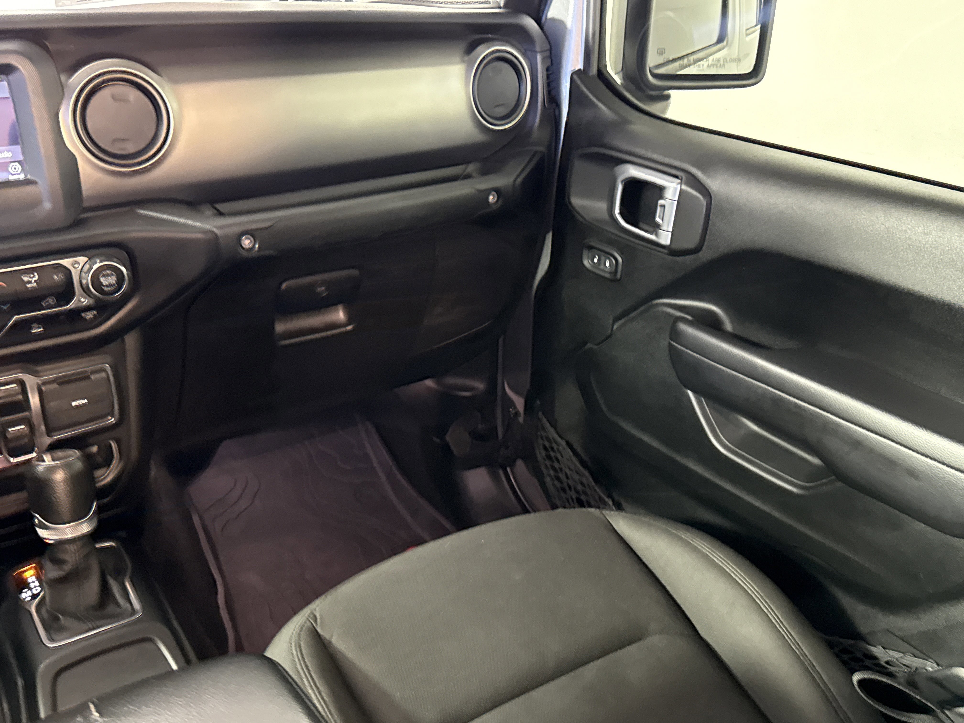 Used 2020 Jeep Gladiator Sport w/ Quick Order Package 24S image 14