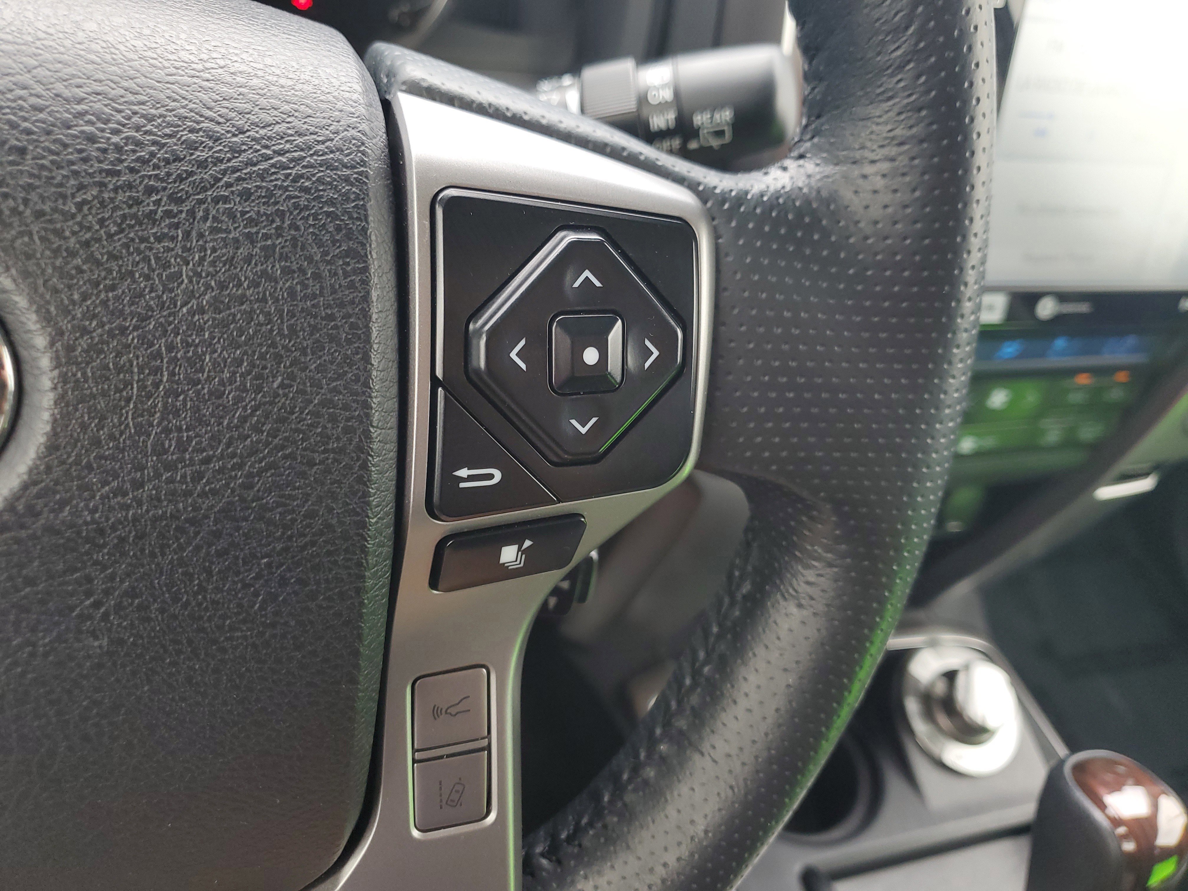 Used 2023 Toyota 4Runner Limited image 24