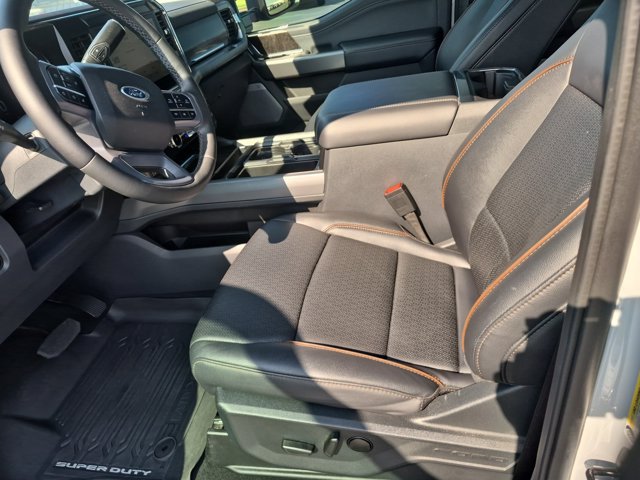 Certified 2026 Ford F250 Lariat w/ Chrome Package AWD/4WD image 16