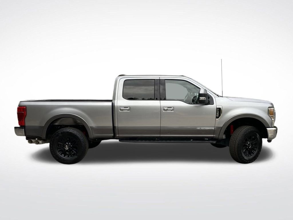 Certified 2022 Ford F350 Lariat w/ Tremor Off-Road Package image 2