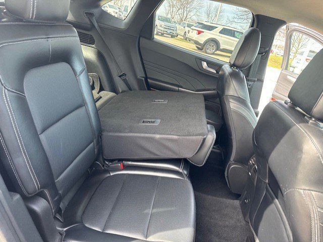 Certified 2023 Ford Escape Platinum image 31