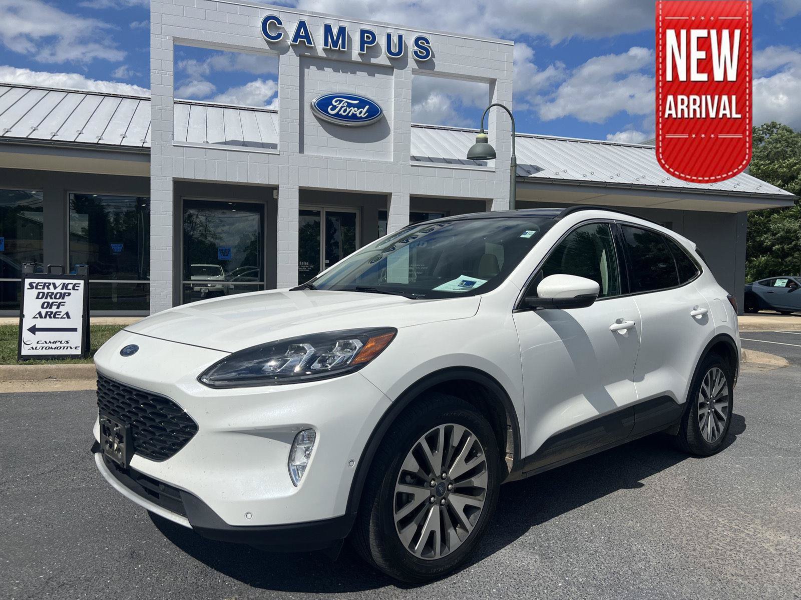 Certified 2020 Ford Escape Titanium w/ Titanium Premium Package 2.0