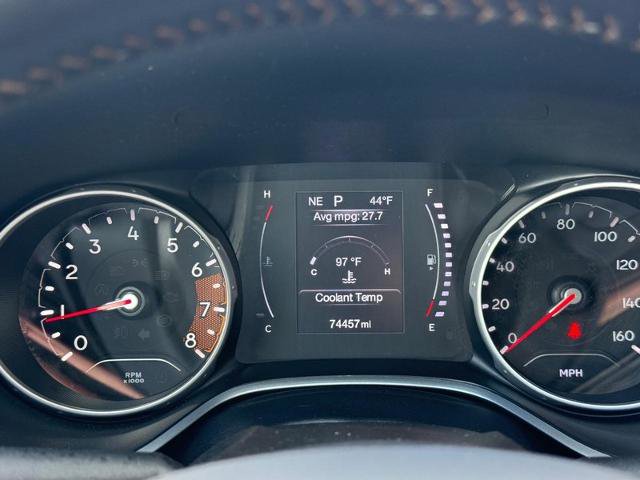 Used 2020 Jeep Compass Latitude w/ Cold Weather Group image 17