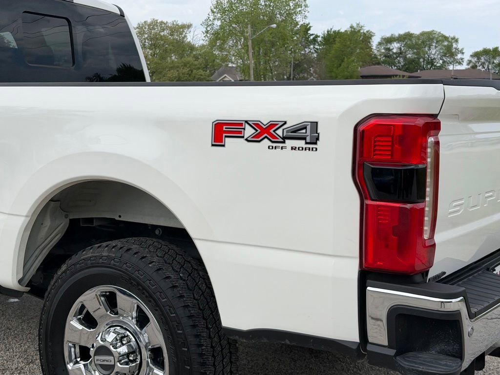 Certified 2025 Ford F350 Lariat w/ Lariat Ultimate Package AWD/4WD image 7