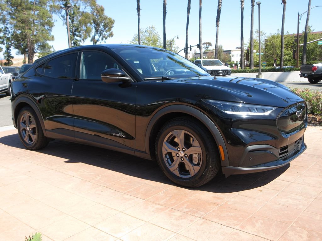 Certified 2023 Ford Mustang Mach-E Select RWD image 6