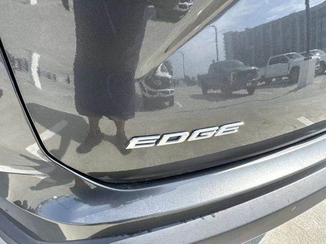 Certified 2019 Ford Edge SEL w/ Equipment Group 201A image 12