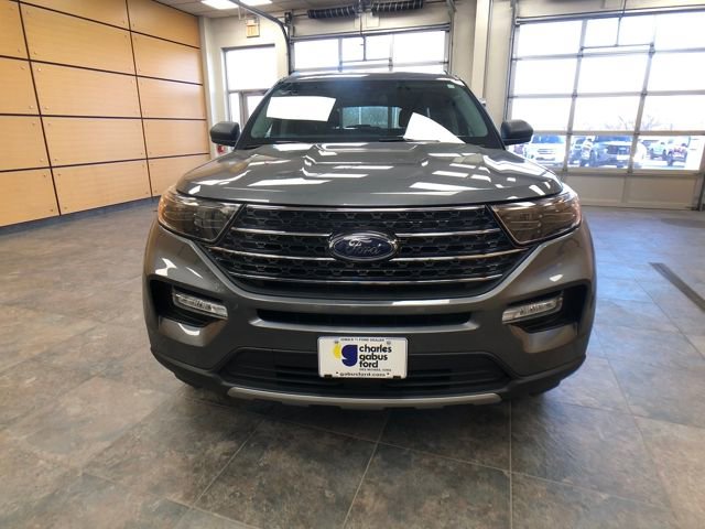 Certified 2022 Ford Explorer XLT w/ Equipment Group 202A image 2