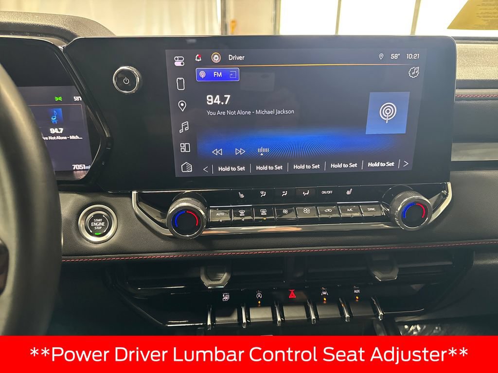 Used 2024 Chevrolet Colorado Z71 w/ Z71 Convenience Package 2 AWD/4WD image 17