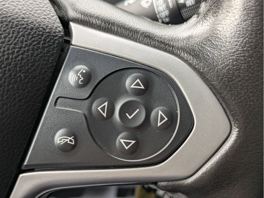 Used 2022 Chevrolet Colorado LT w/ Fleet Safety Package image 18