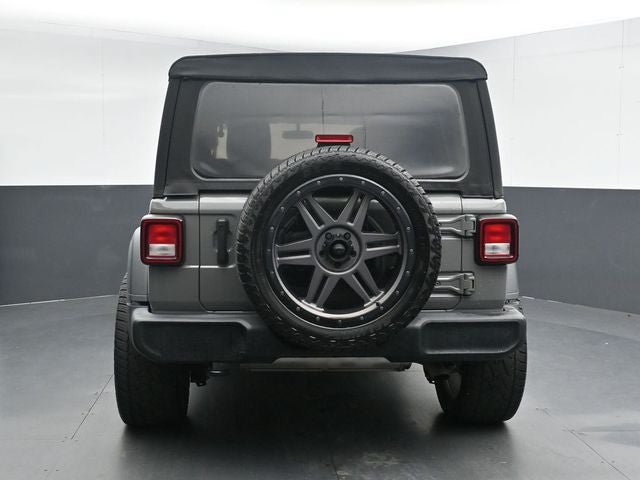 Used 2023 Jeep Wrangler Unlimited Sport AWD/4WD image 9