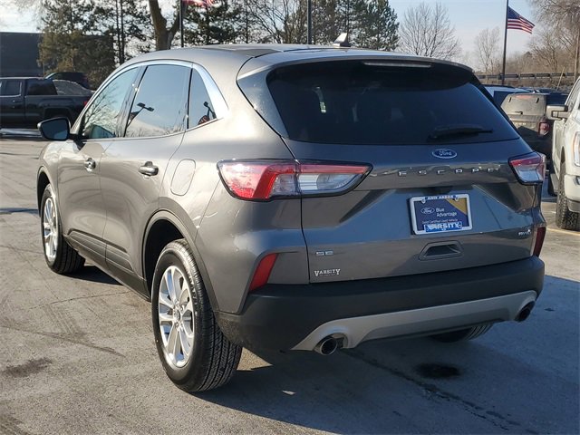 Certified 2022 Ford Escape SE w/ Convenience Package image 3