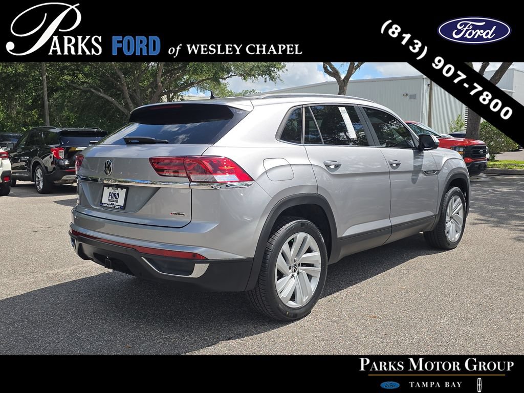 Used 2020 Volkswagen Atlas Cross Sport SE w/ Towing Package AWD/4WD image 4