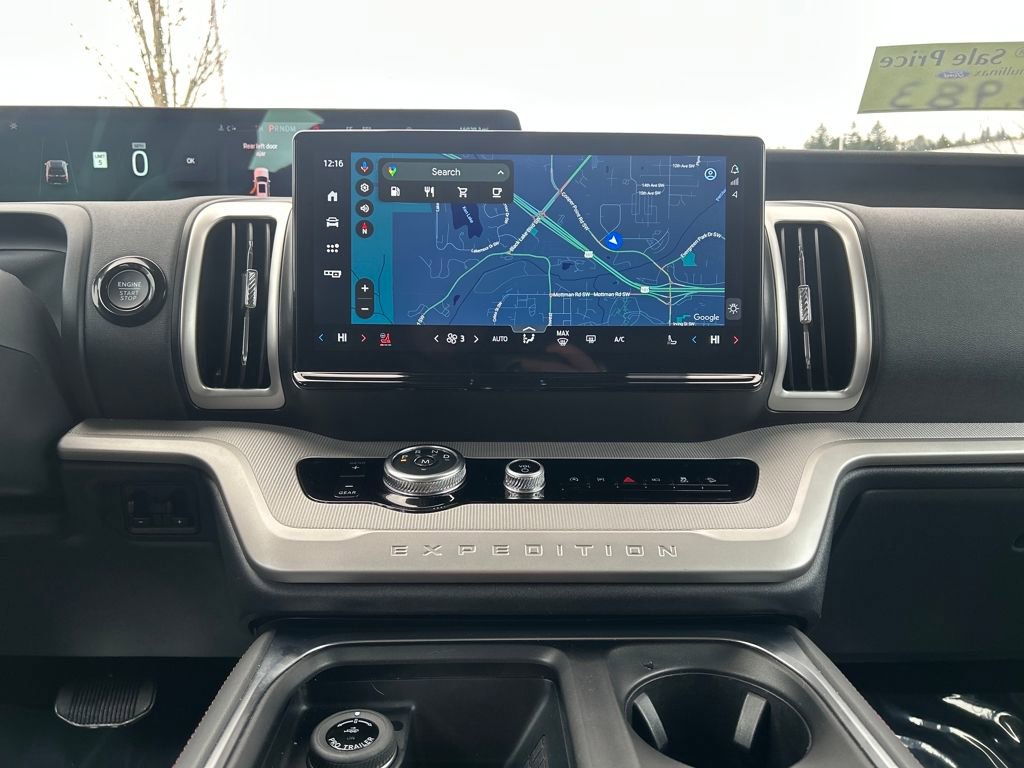 Certified 2025 Ford Expedition Active image 26