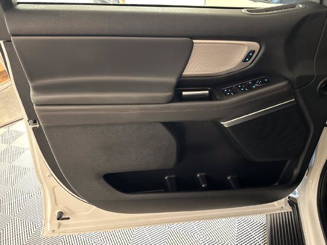 Certified 2025 Ford Expedition Max Active RWD image 17
