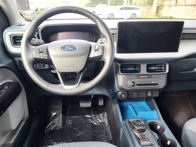 Certified 2025 Ford Maverick XLT w/ Equipment Group 301A image 18