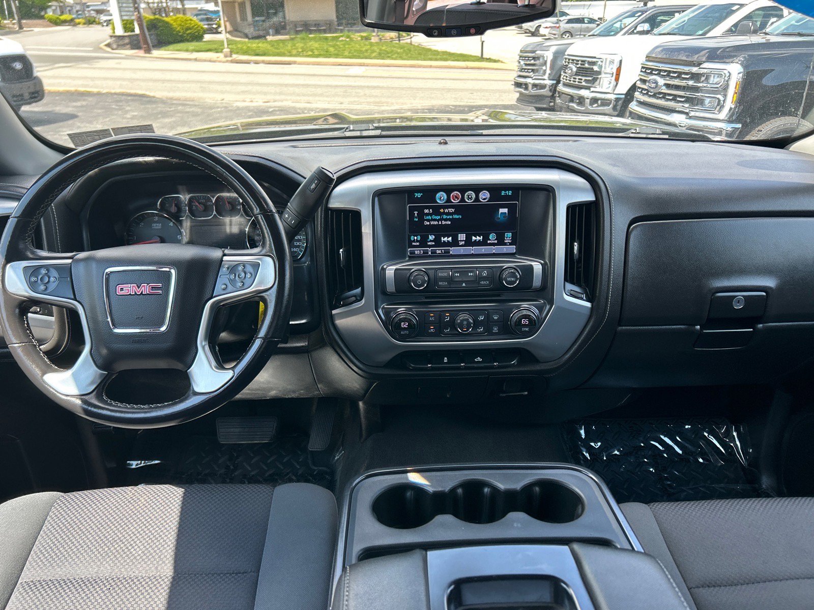 Used 2019 GMC Sierra 1500 SLE w/ Black Pack AWD/4WD image 5