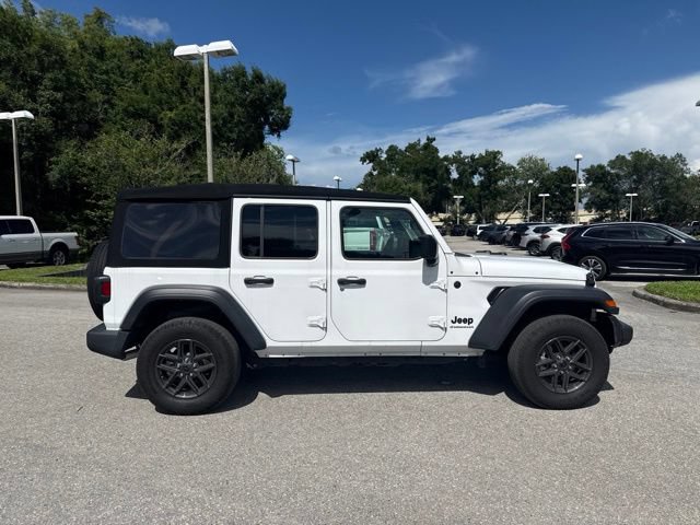 Used 2024 Jeep Wrangler Unlimited Sport AWD/4WD image 8