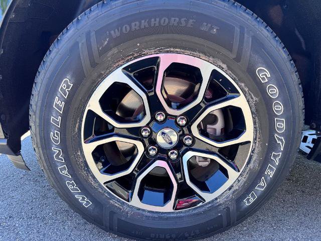 Certified 2024 Ford Expedition XLT AWD/4WD image 9