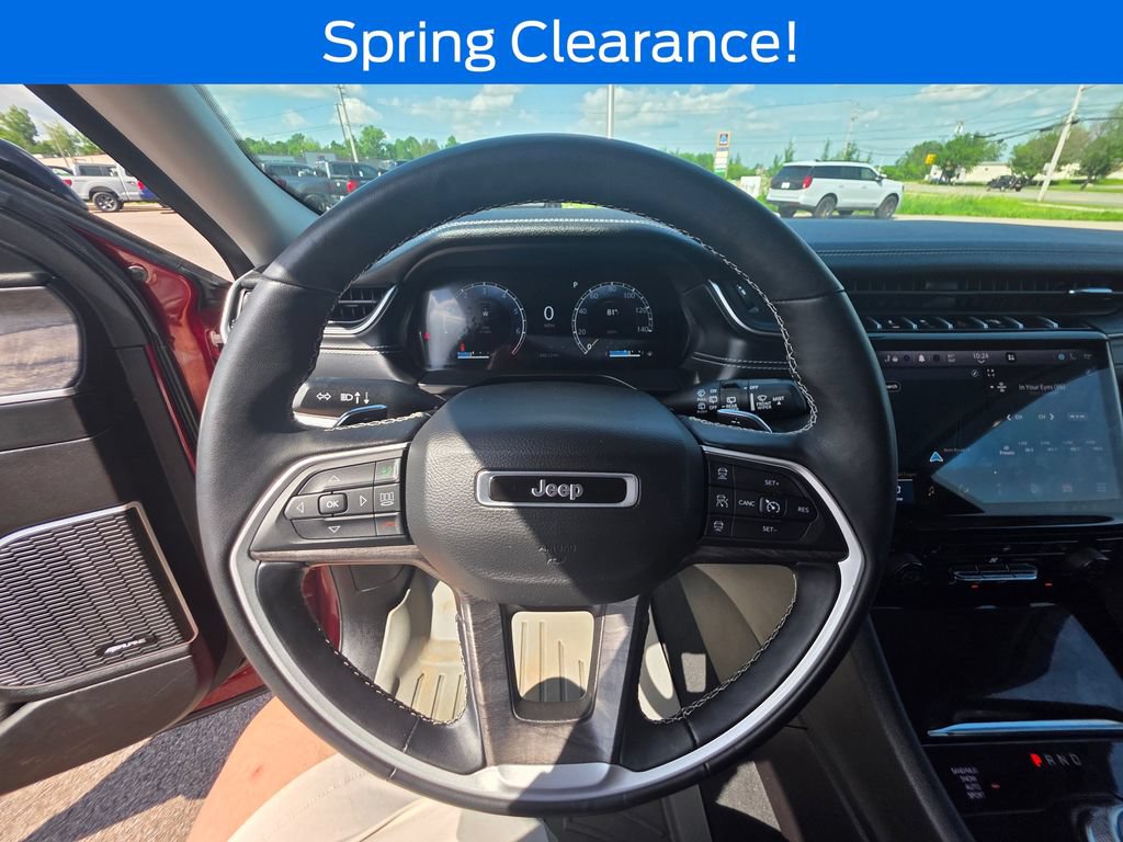 Used 2022 Jeep Grand Cherokee Limited AWD/4WD image 19