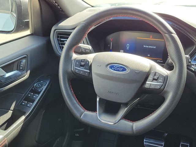 Certified 2023 Ford Escape ST-Line w/ Tech Pack #1 AWD/4WD image 22