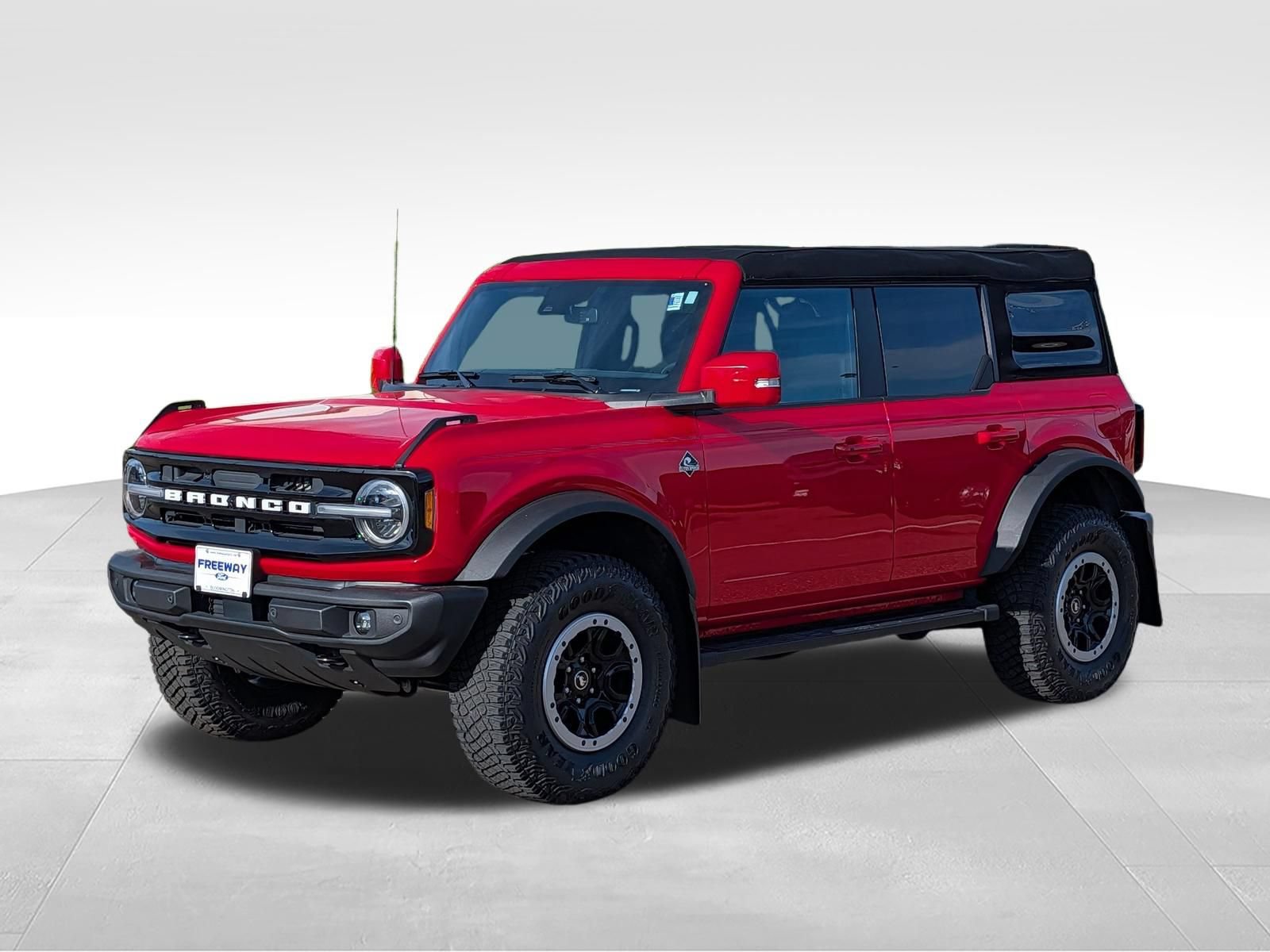 Certified 2023 Ford Bronco Outer Banks w/ Sasquatch Package