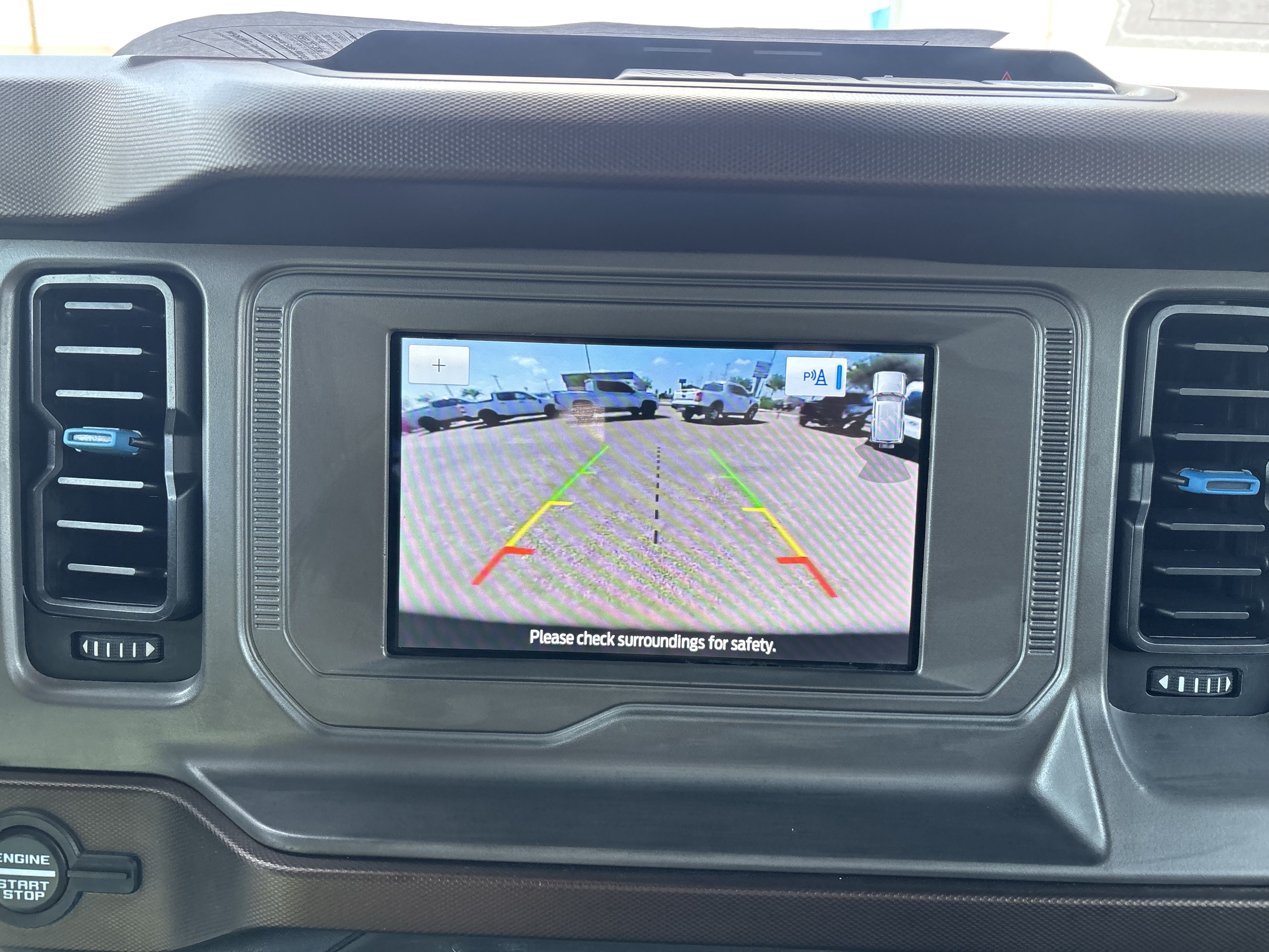 Certified 2022 Ford Bronco Outer Banks AWD/4WD image 37