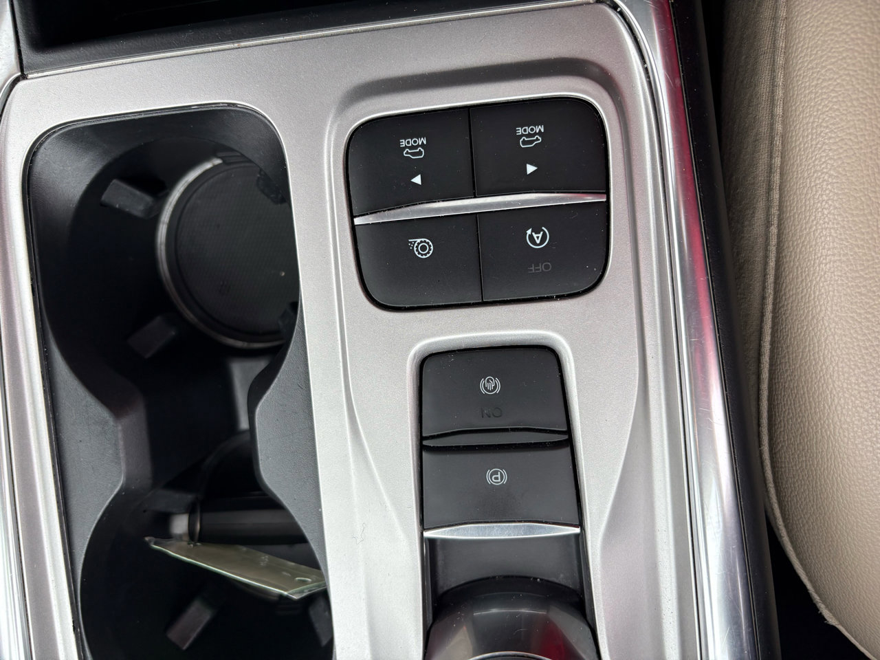 Certified 2020 Ford Explorer Limited image 32