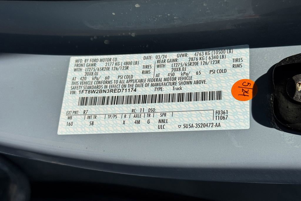 Certified 2024 Ford F250 Lariat w/ Black Appearance Package image 31