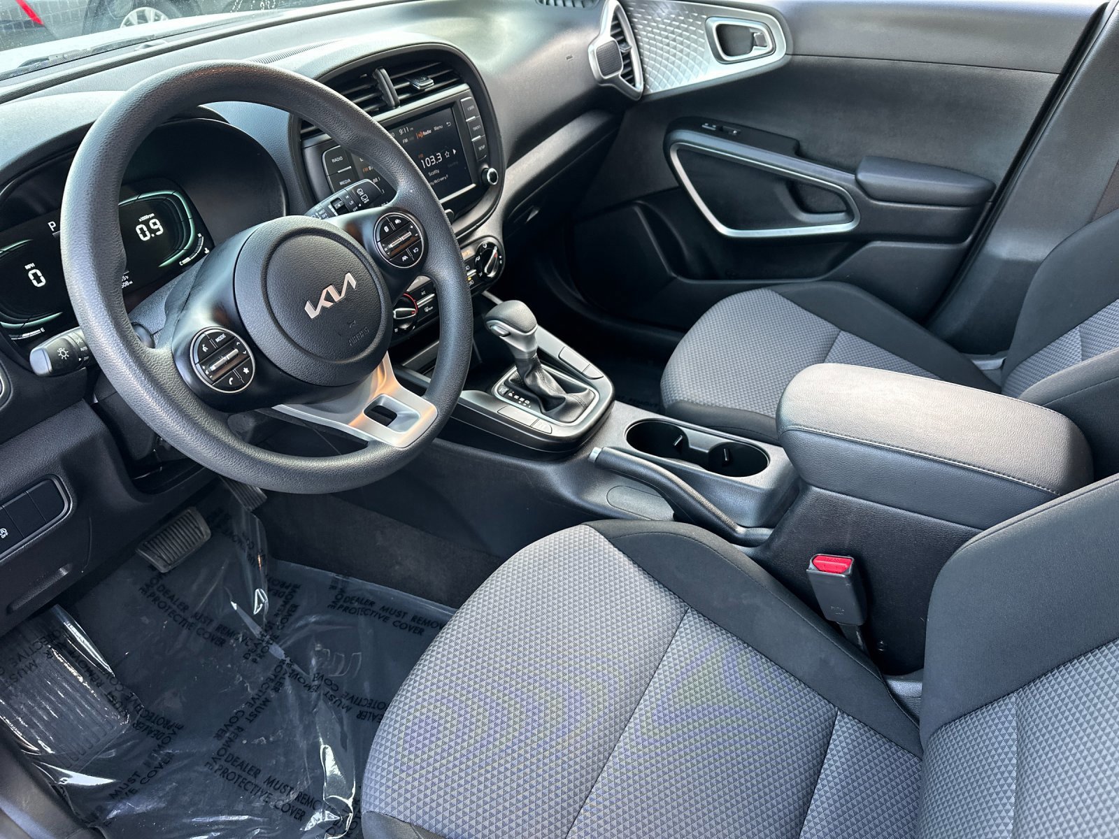 Used 2023 Kia Soul LX w/ Option Group 015 image 9