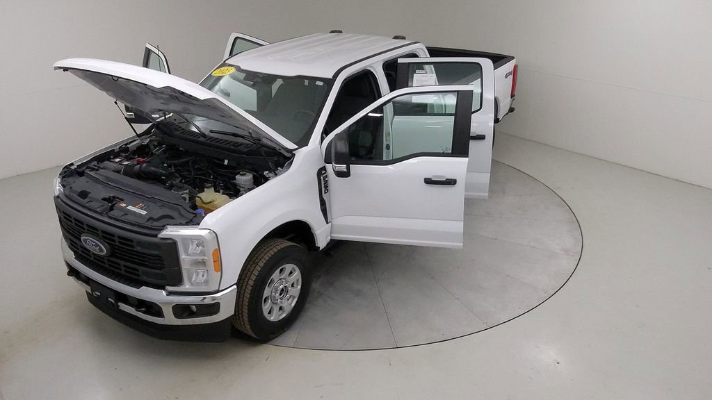 Certified 2023 Ford F250 XL w/ XL Chrome Package image 42