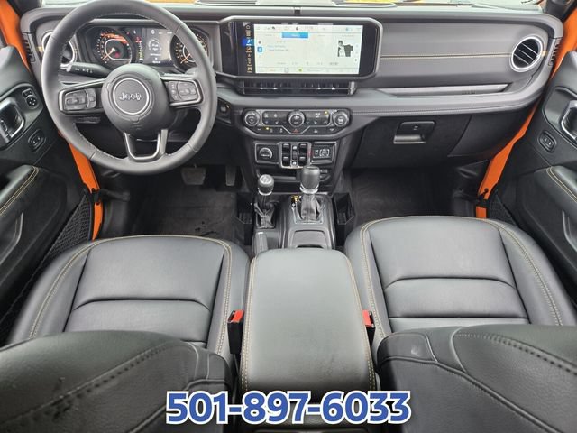Used 2025 Jeep Gladiator Sport AWD/4WD image 16