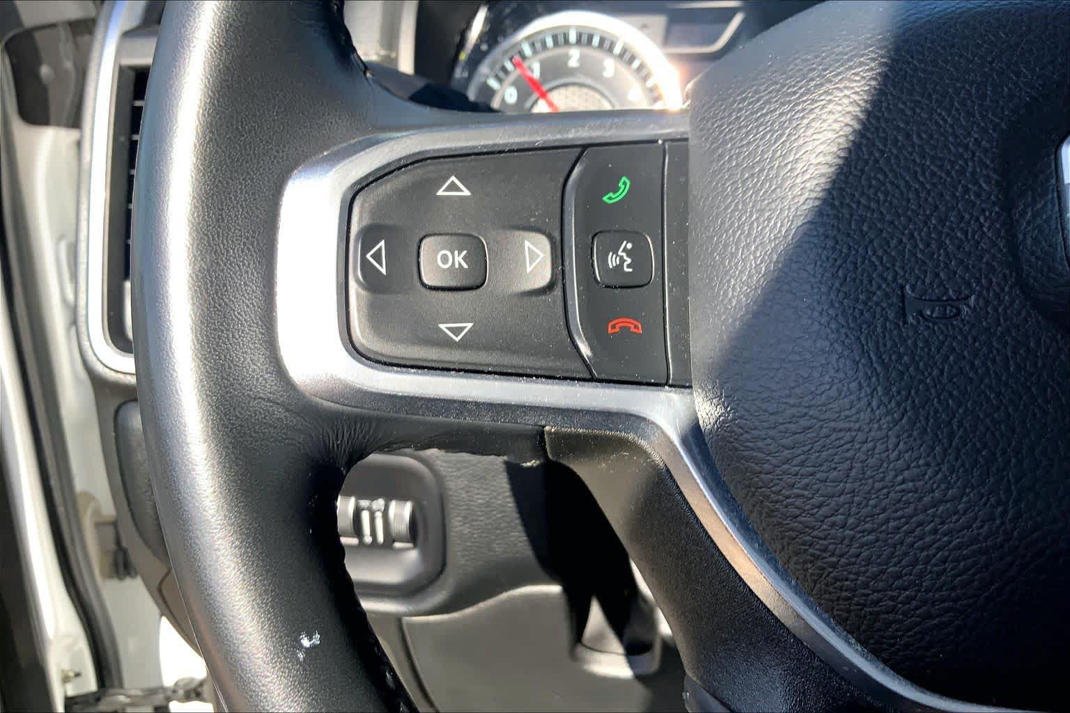 Used 2022 RAM 1500 Laramie AWD/4WD image 24