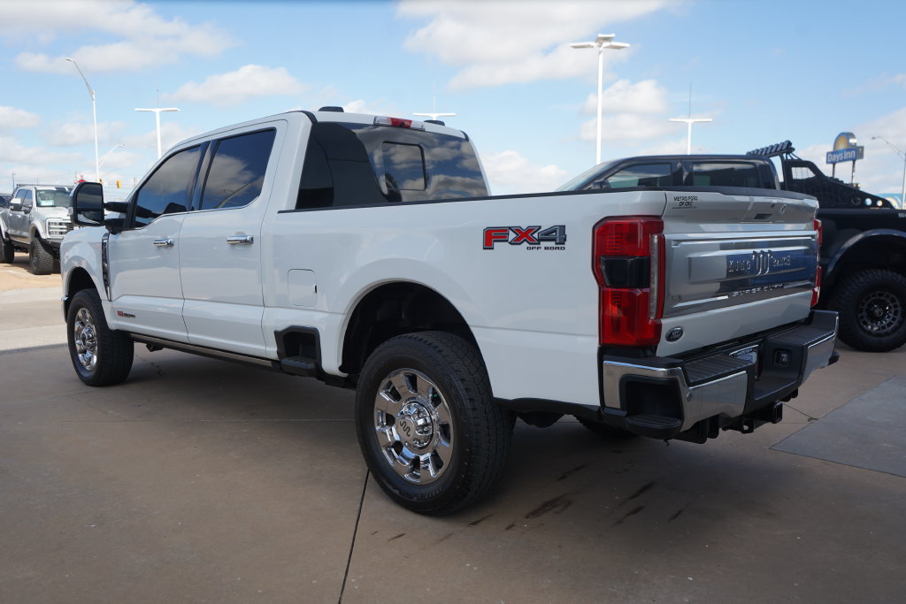 Certified 2025 Ford F250 King Ranch w/ Chrome Package AWD/4WD image 15