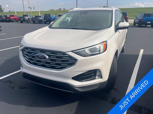 Certified 2019 Ford Edge SEL w/ Equipment Group 201A FWD image 1