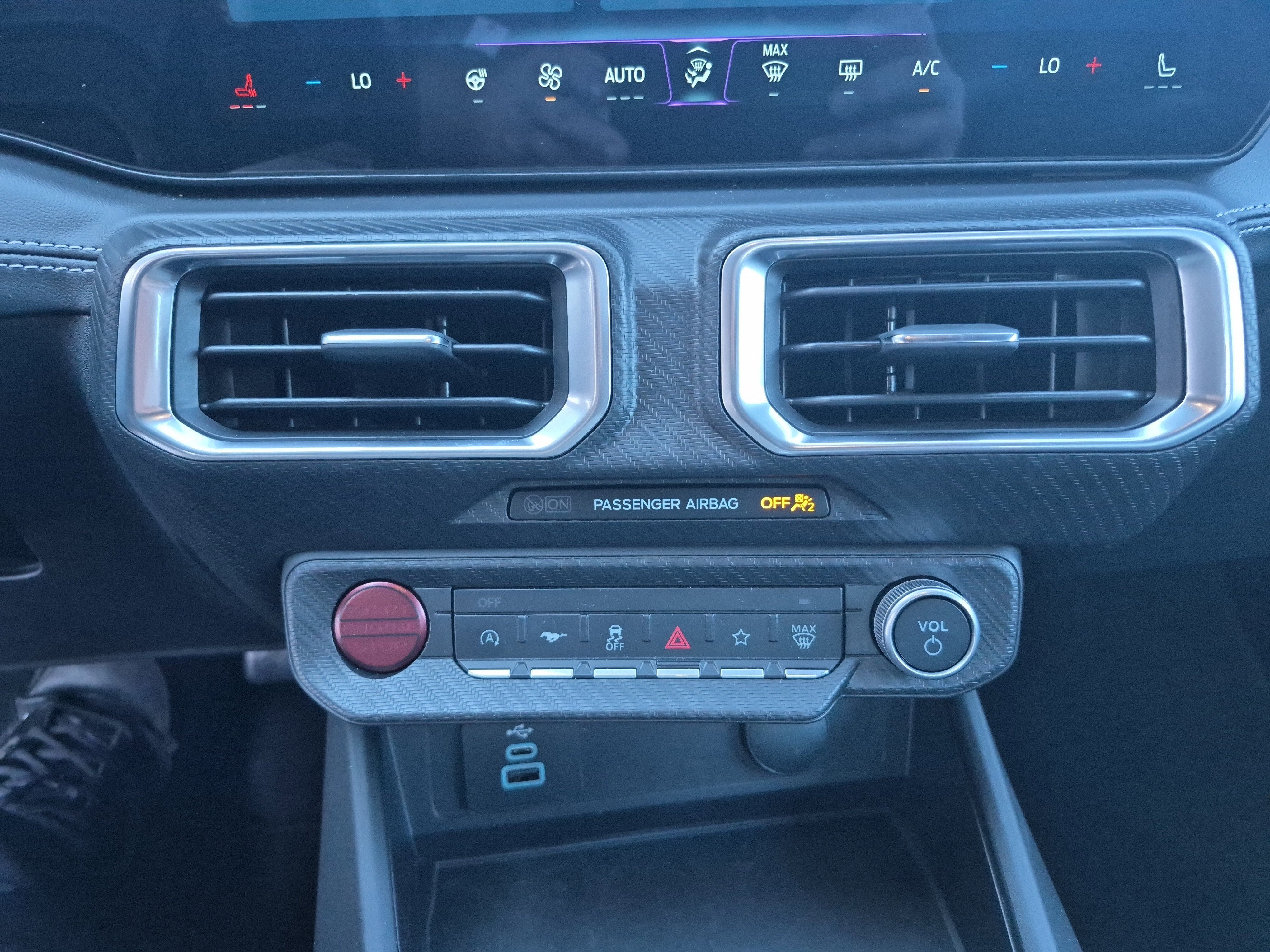 Certified 2025 Ford Mustang GT Premium image 36