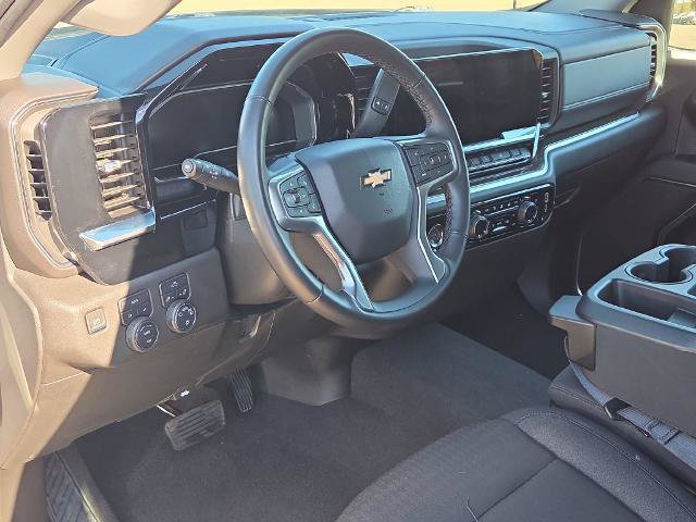 Used 2024 Chevrolet Silverado 1500 LT AWD/4WD image 14